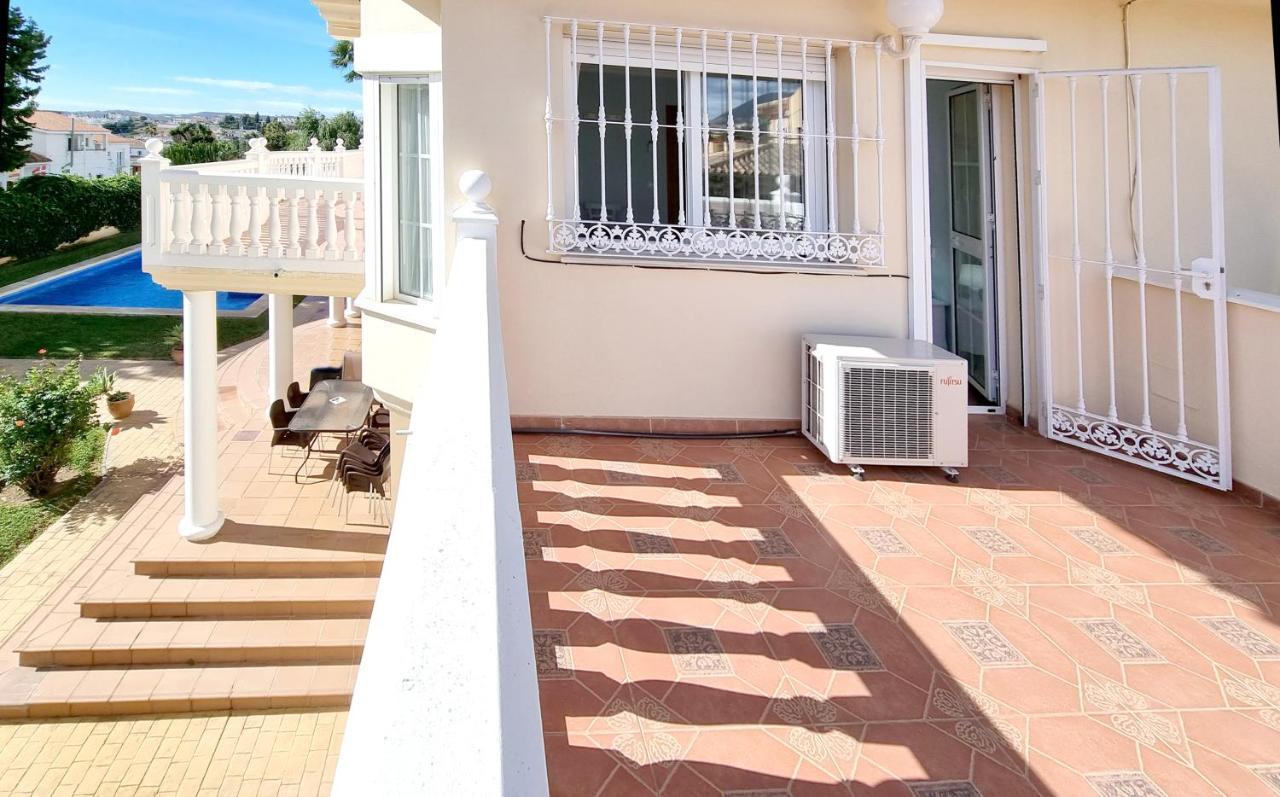 Golden Villa Costa Del Sol - Big Private Pool - Bbq - Good Location Fuengirola Eksteriør billede