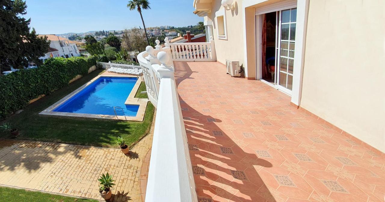 Golden Villa Costa Del Sol - Big Private Pool - Bbq - Good Location Fuengirola Eksteriør billede